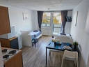 möbliertes Apartment mit 2 Einzelbetten und Balkon