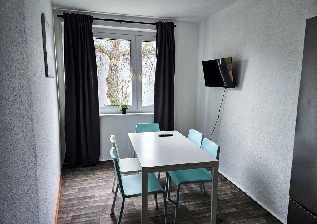 HAL24 3Zimmer Wohnung Uni Flughafen